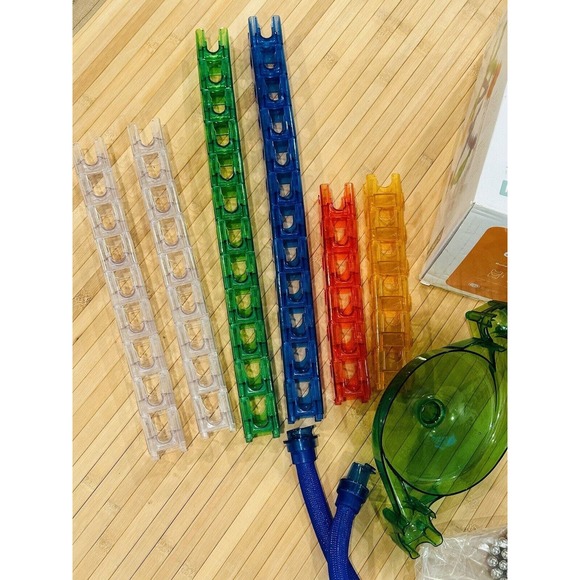 Q-BA-MAZE 2.0 Mega Stunts Set + Zoom Stunt Set Marble Maze Complete Mindware - Picture 6 of 15